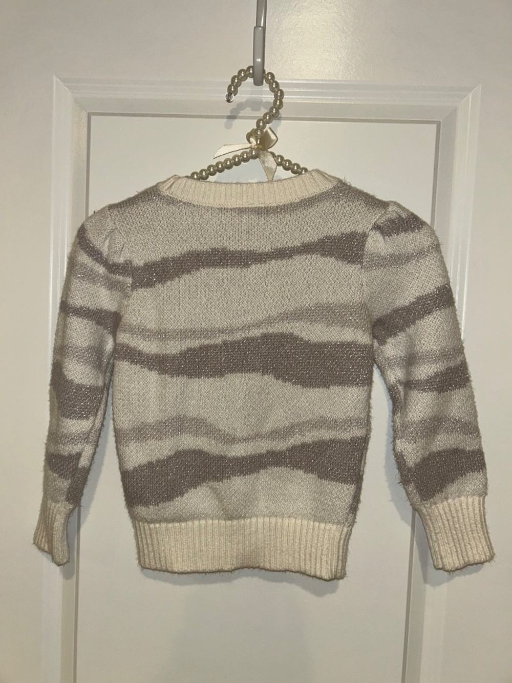 Abercrombie Kids Metallic Stripe Knit Sweater Cream Taupe Girls Size 5/6 - Picture 5 of 6